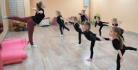 секция художественной гимнастики для подростков - Школа Гимнастики GymBalance на Гжатской