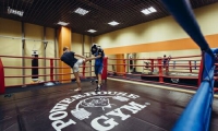 Фитнес-центр «Powerhouse Gym» (Карнавал) в Екатеринбурге 