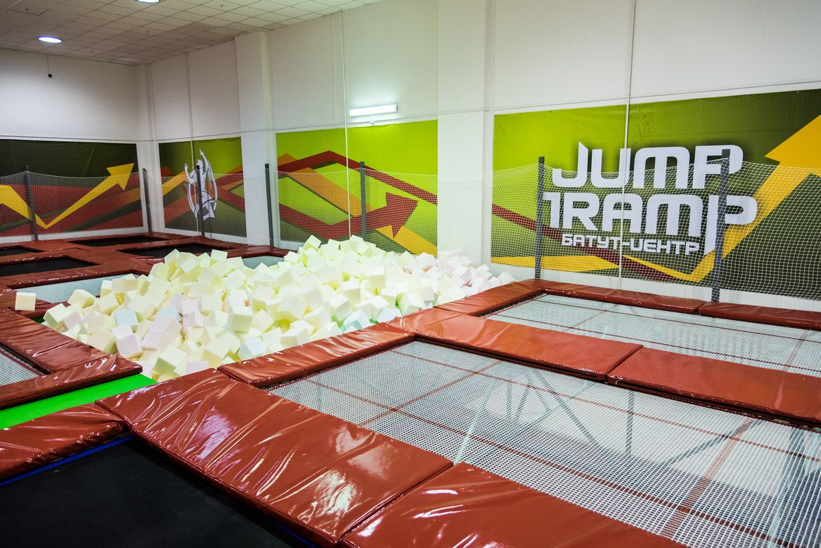 Первый Пермский батут-центр JumpTramp (фото )