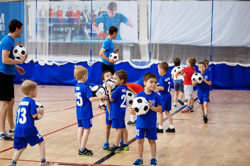 Детская футбольная школа ПЕРВЫЙ ГОЛ (фото )