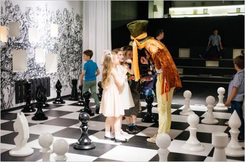 Шахматный клуб в мультимедийном центре «Алисиум» (фото )