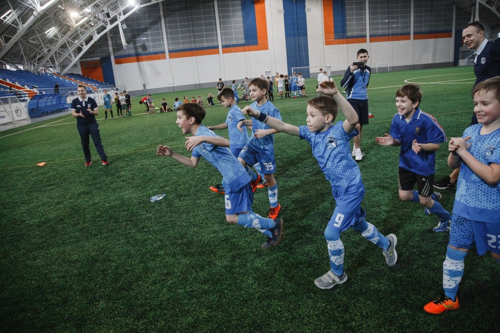 Футбольная школа Джуниор (Кропоткина) (фото )