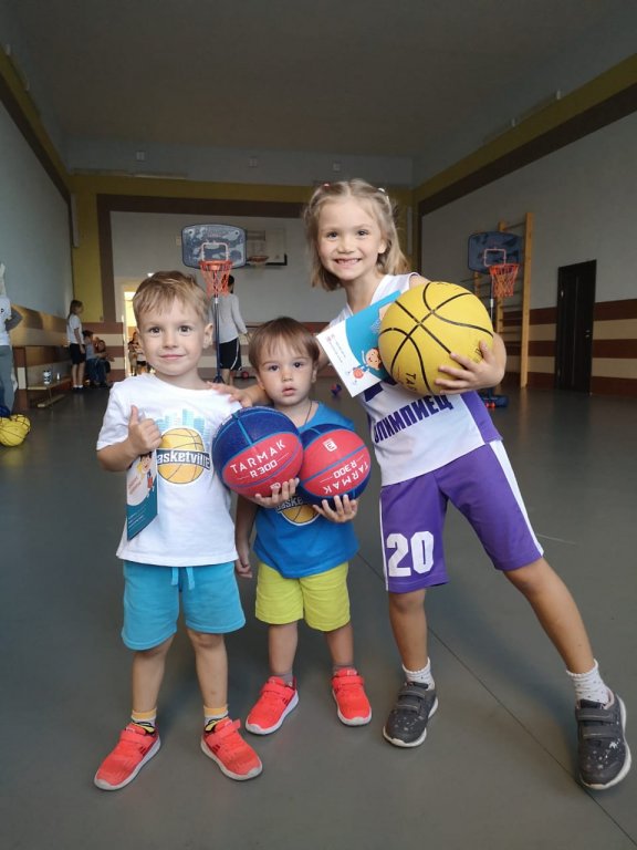 Школа баскетбола для детей Баскетвиль (фото )
