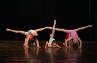 спортивная секция акробатики - Профессиональная школа современного танца Арабеск на Пятницком шоссе