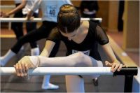 спортивная школа акробатики для взрослых - Семейный центр Песочница
