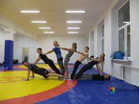 Секция акробатики и йоги KraftAkro